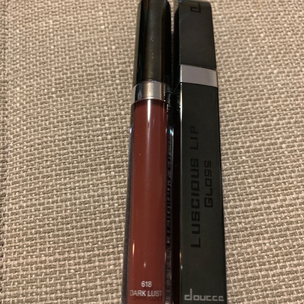 Doucce luscious lip stain
